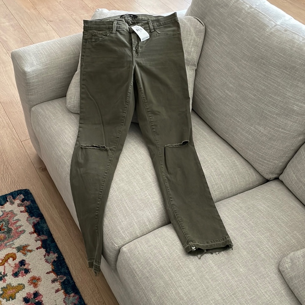 Brand new J Brand Jeans. Size 28. Jungle/Green color.